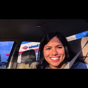 Meet your Posher, Emely